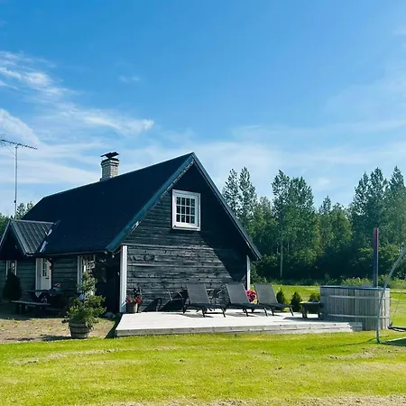 Nova Kuelalistemaja Saunaga *