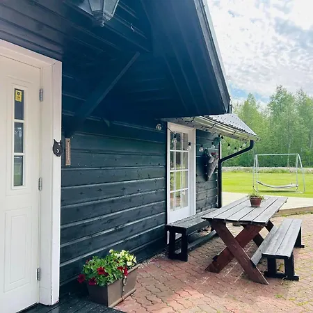 Nova Kuelalistemaja Saunaga Holiday home *